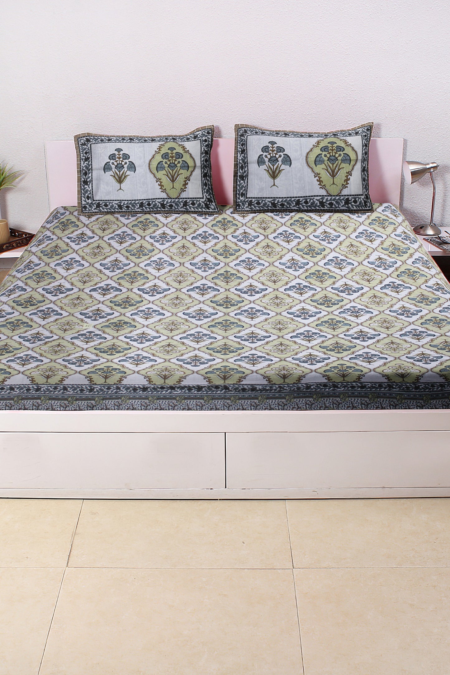 Cotton Double Bed bedsheet | Flat Bedsheet |1 Double Bedsheet 2 Pillow Covers