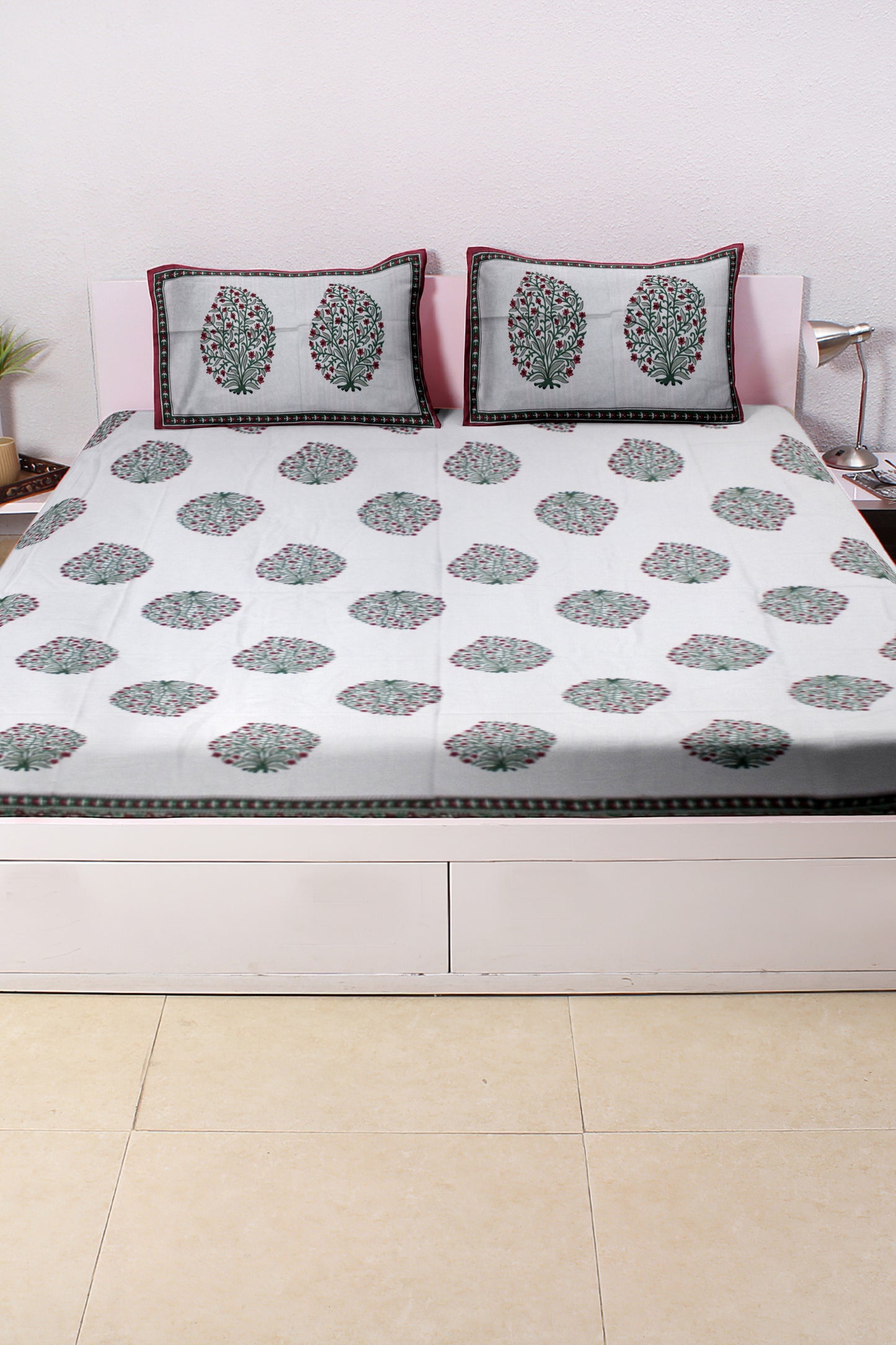 Cotton Double Bed bedsheet | Flat Bedsheet |1 Double Bedsheet 2 Pillow Covers