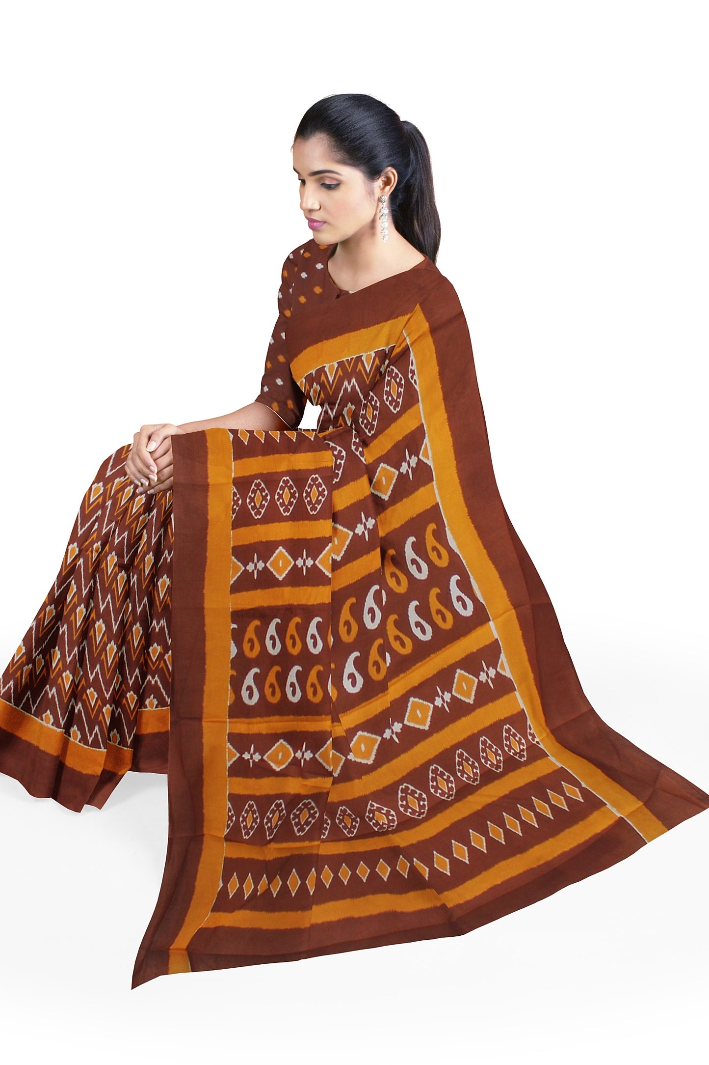Cotton Block Printed Saree With Unstitched Blouse Piece