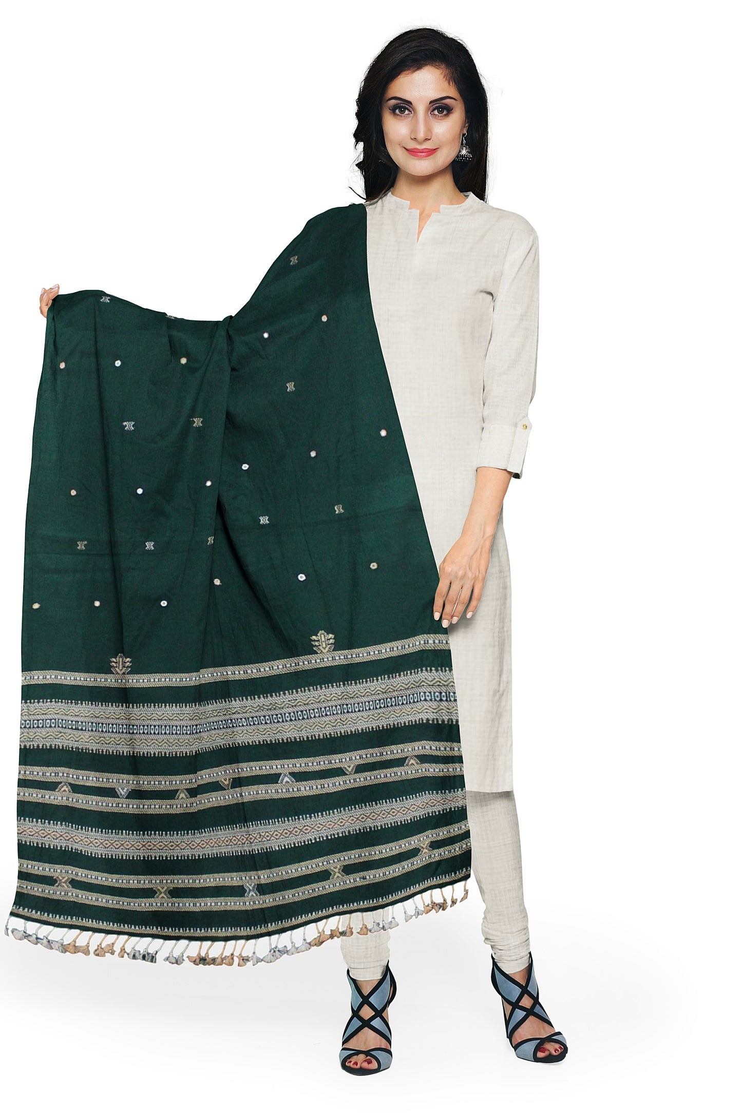 Elegant Handwoven Woolen Stole