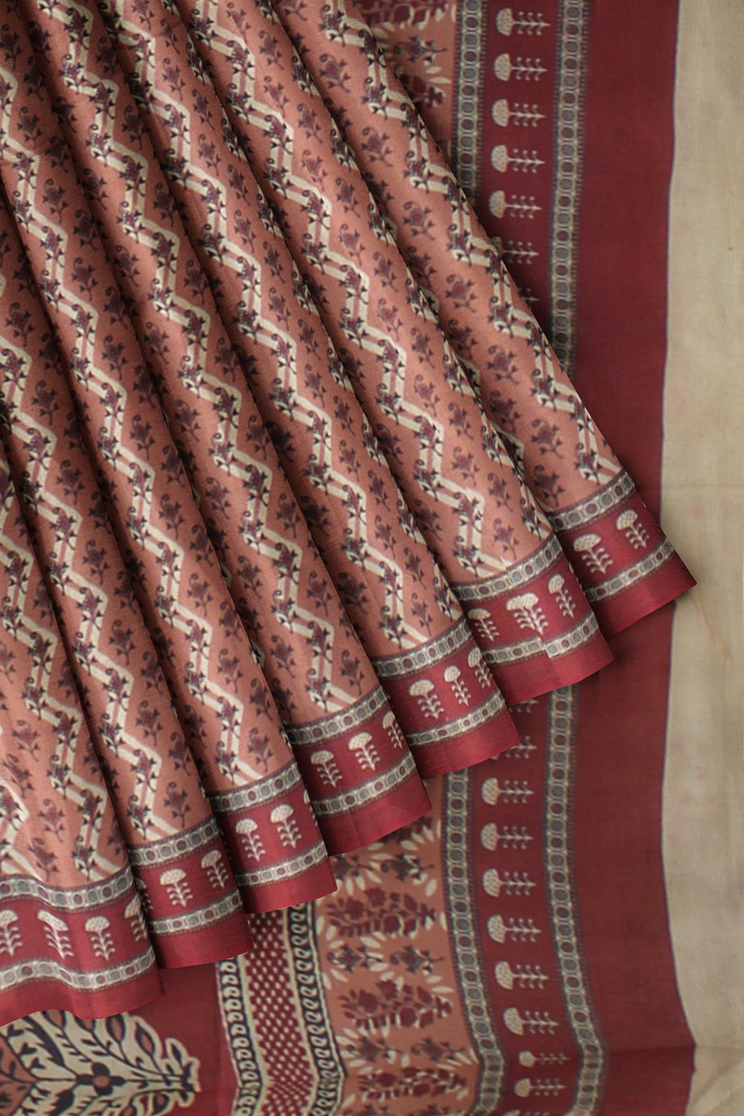 Cotton Block Printed Saree With Unstitched Blouse Piece