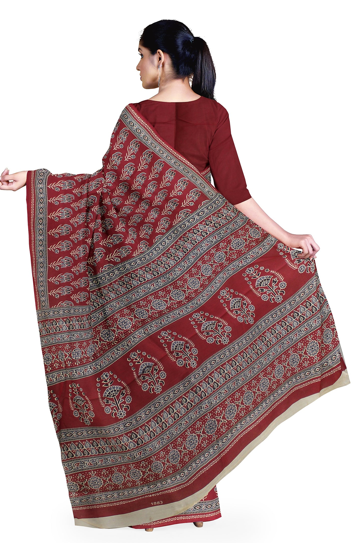Cotton Block Printed Saree With Unstitched Blouse Piece