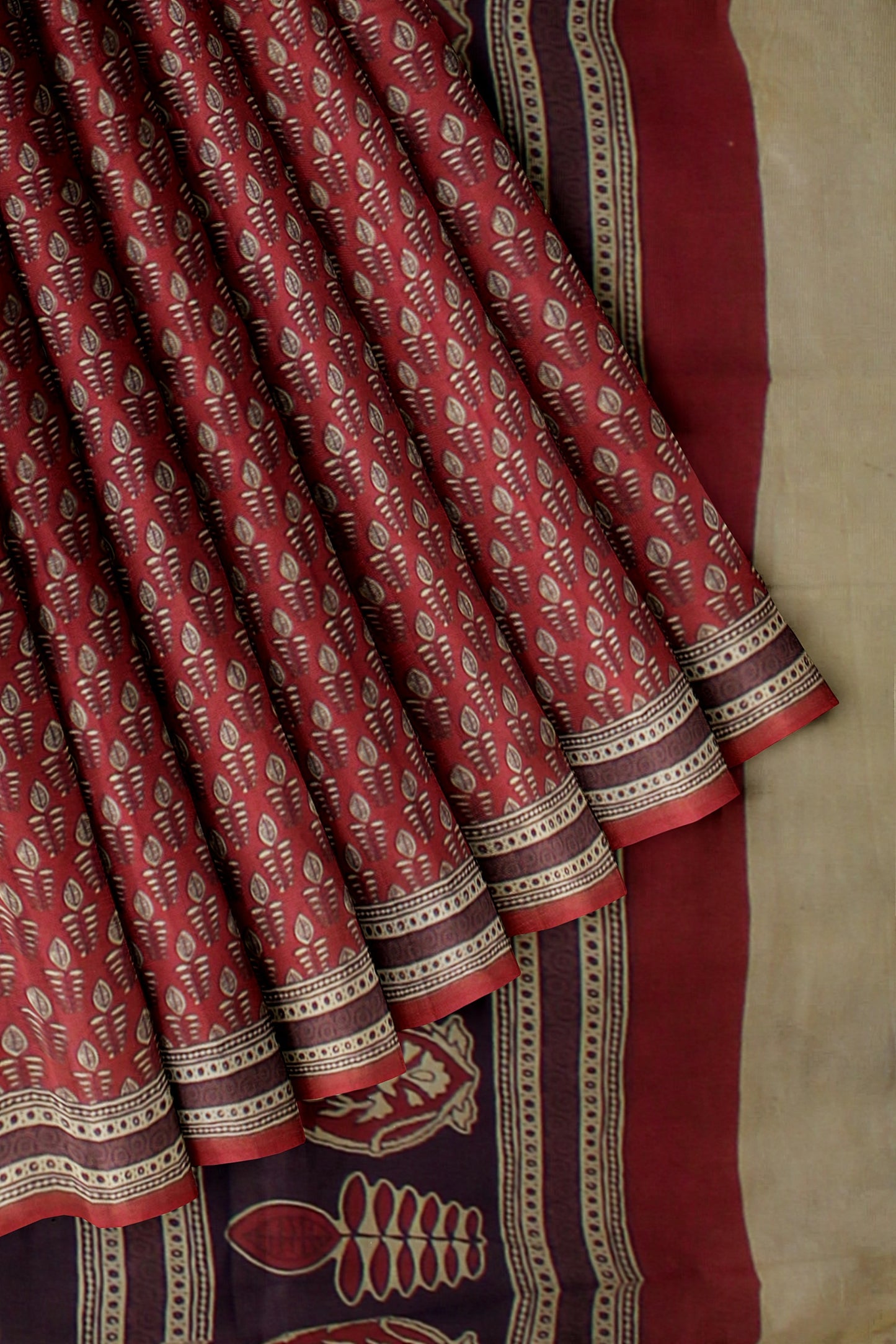 Cotton Block Printed Saree With Unstitched Blouse Piece