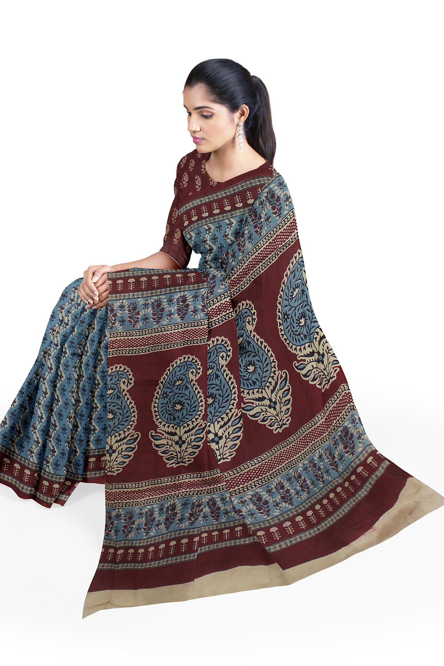 Cotton Block Printed Saree With Unstitched Blouse Piece