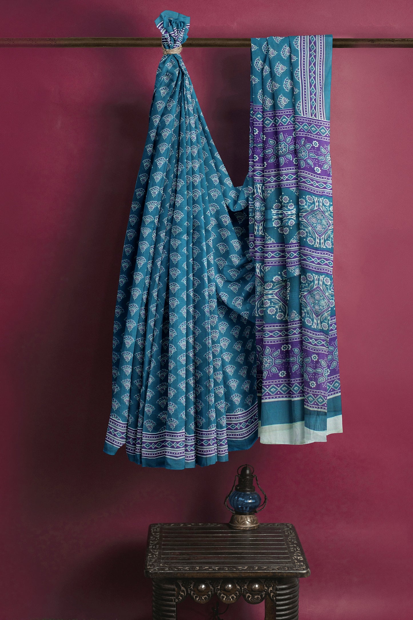 Cotton Block Printed Saree With Unstitched Blouse Piece