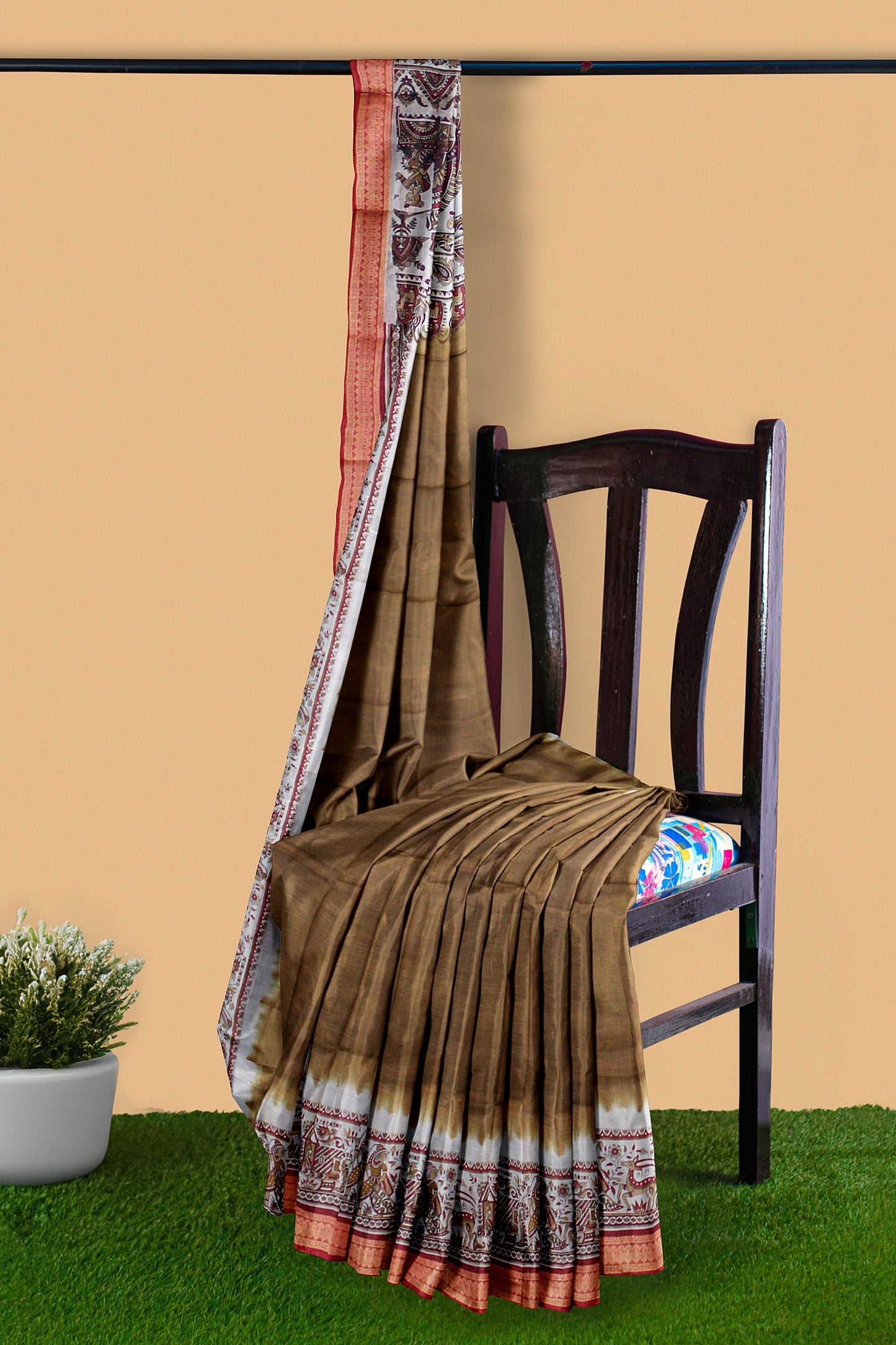 Elegant Women's Printed Saree