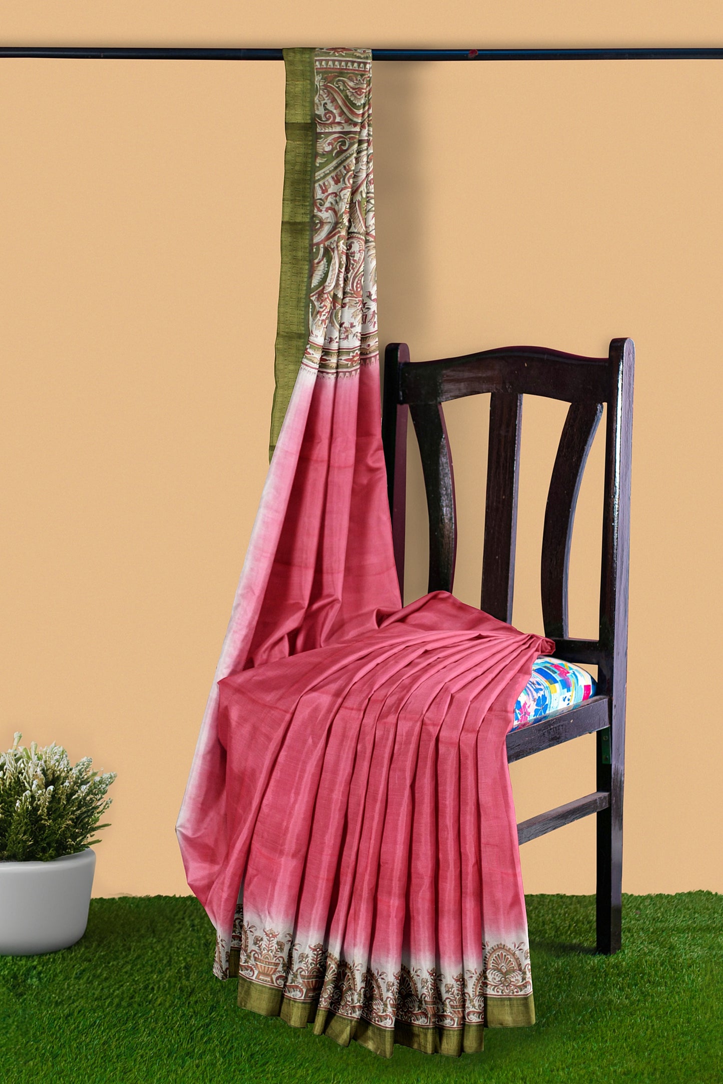 Elegant Women's Printed Saree