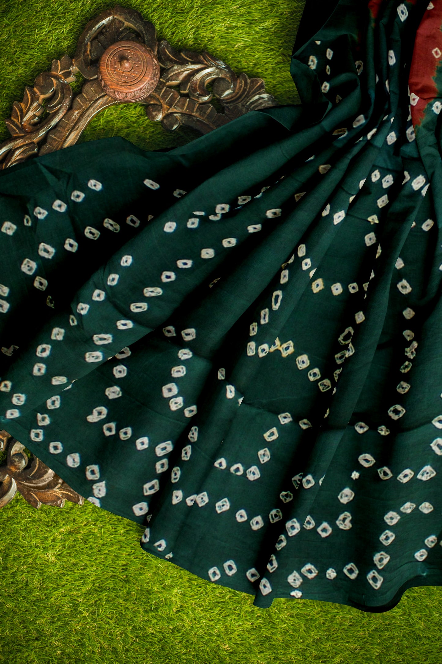 Cotton Bandhani Saree With Unstitched Blouse Piece
