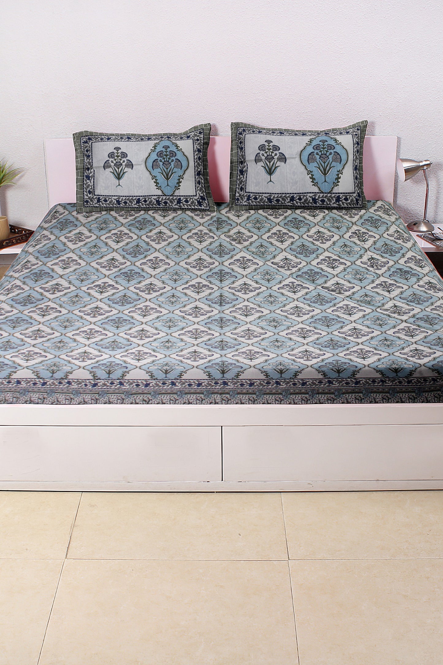 Cotton Double Bed bedsheet | Flat Bedsheet |1 Double Bedsheet 2 Pillow Covers