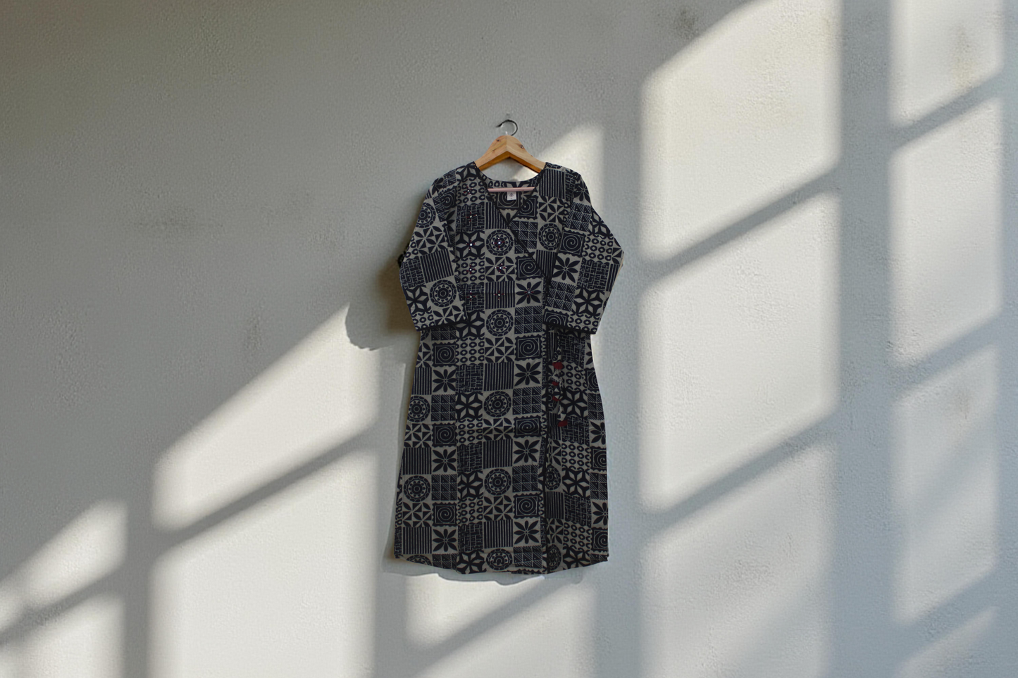 Artisan Black & Beige Geometric Block Print Kurta