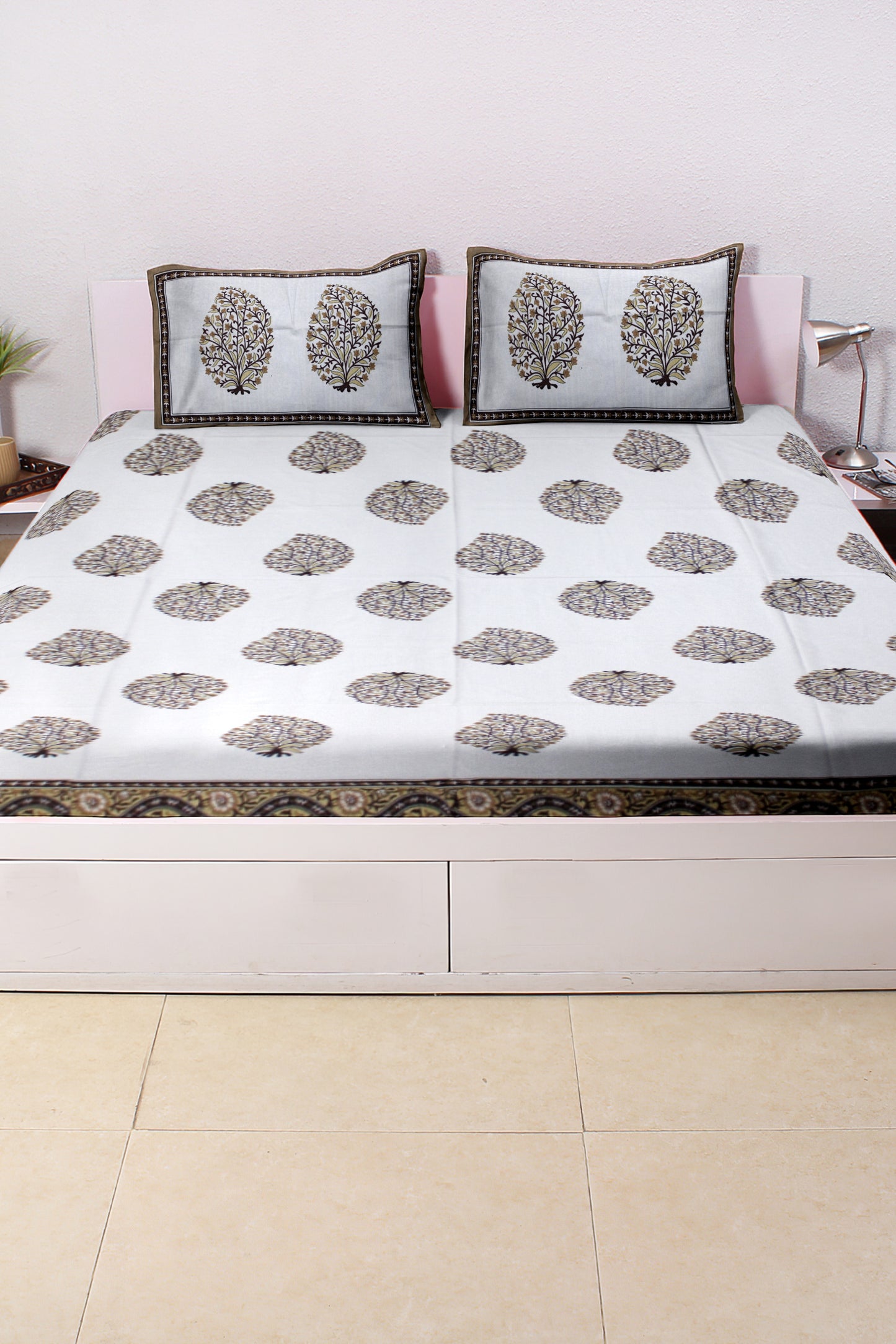 Cotton Double Bed bedsheet | Flat Bedsheet |1 Double Bedsheet 2 Pillow Covers