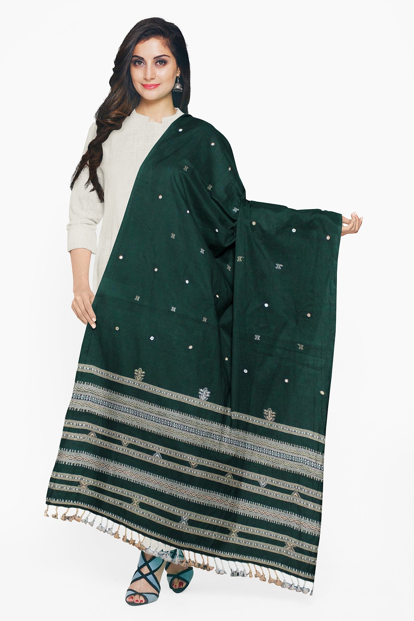 Elegant Handwoven Woolen Stole