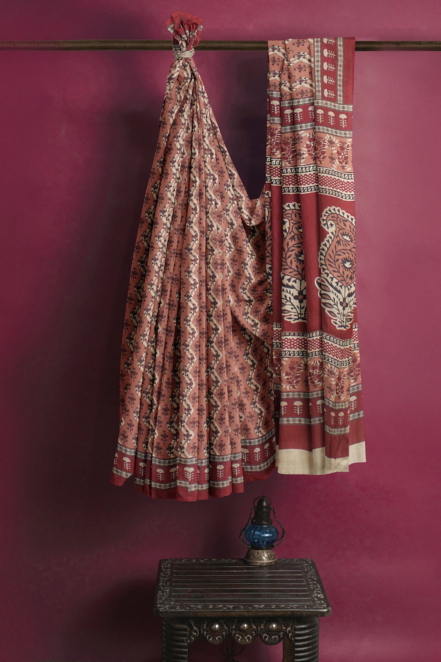 Cotton Block Printed Saree With Unstitched Blouse Piece