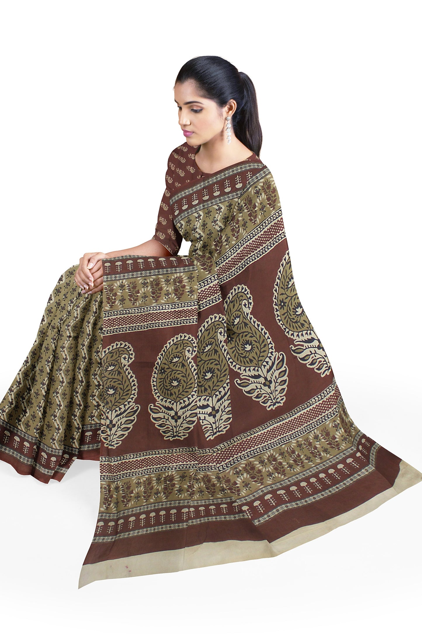 Cotton Block Printed Saree With Unstitched Blouse Piece