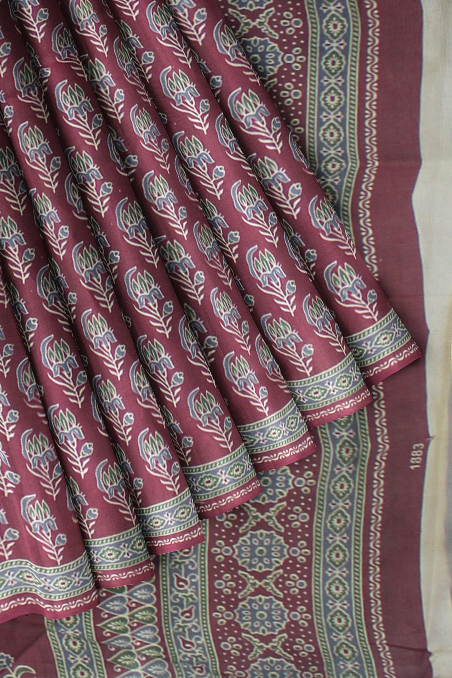 Cotton Block Printed Saree With Unstitched Blouse Piece