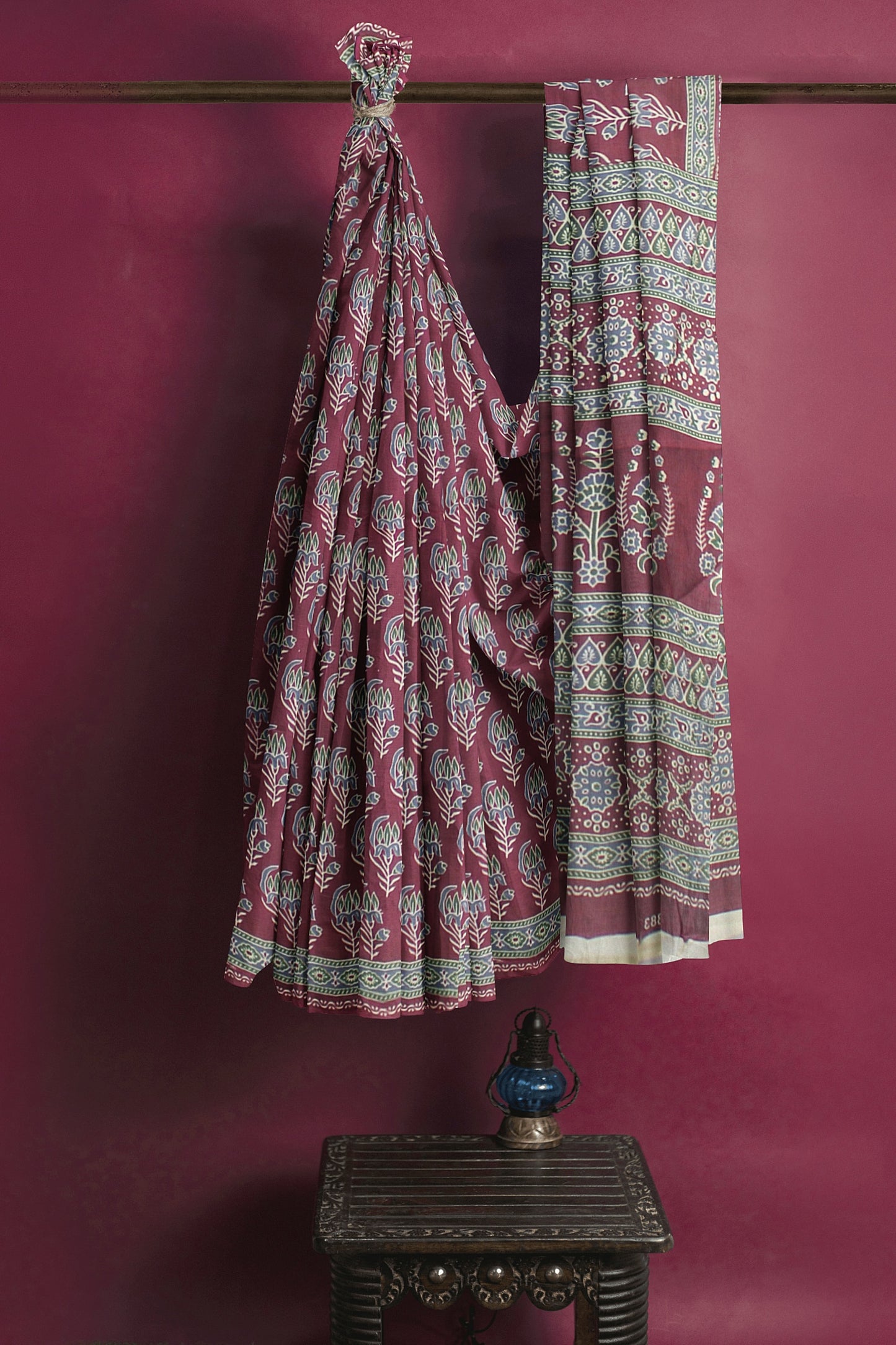 Cotton Block Printed Saree With Unstitched Blouse Piece