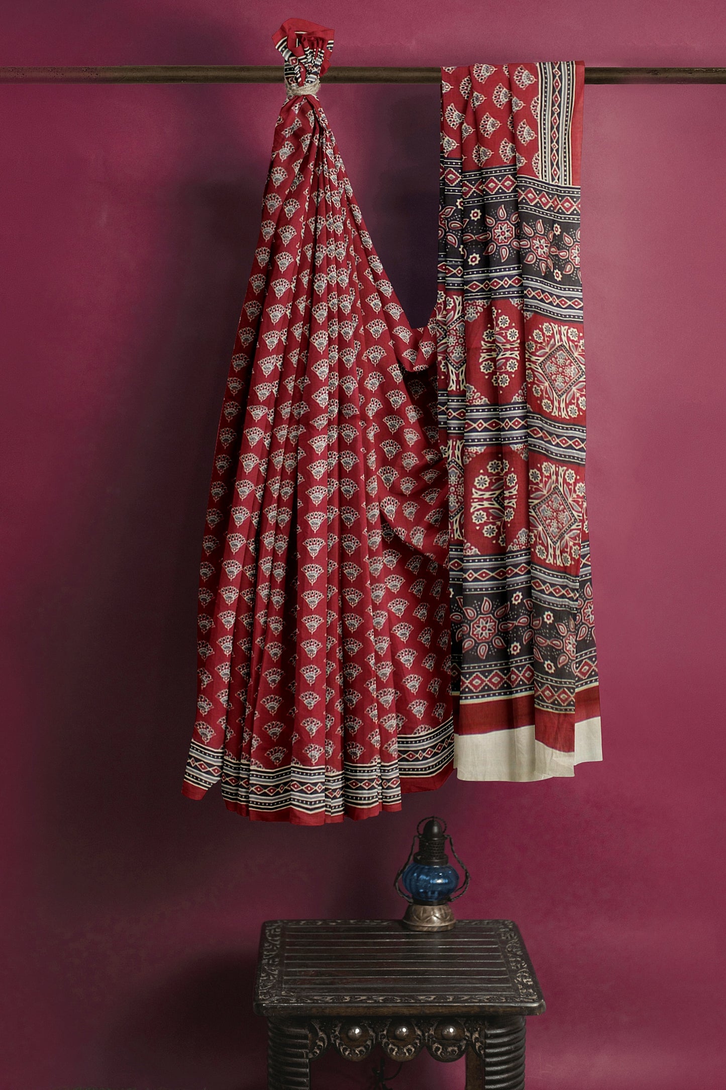 Cotton Block Printed Saree With Unstitched Blouse Piece