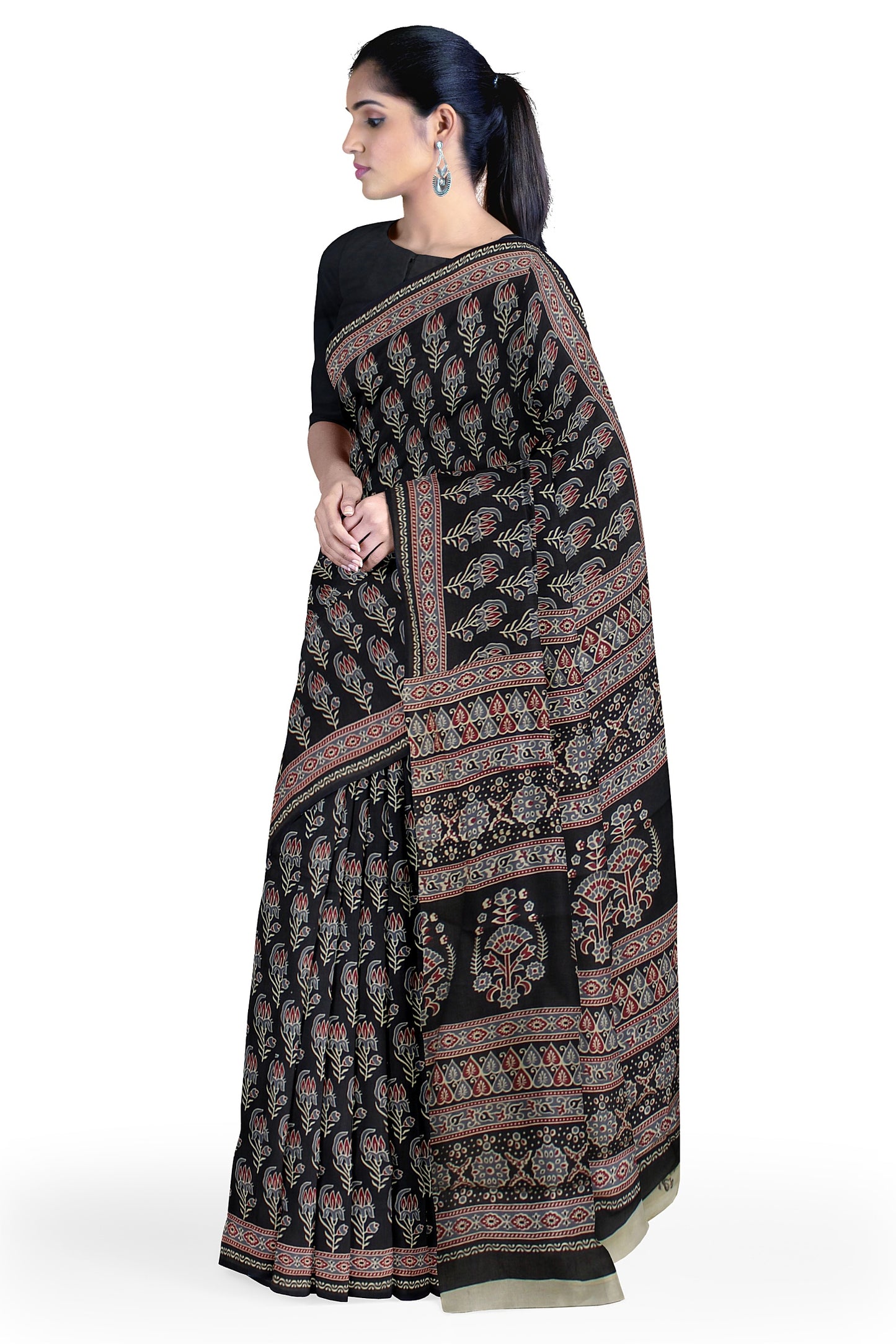 Cotton Block Printed Saree With Unstitched Blouse Piece