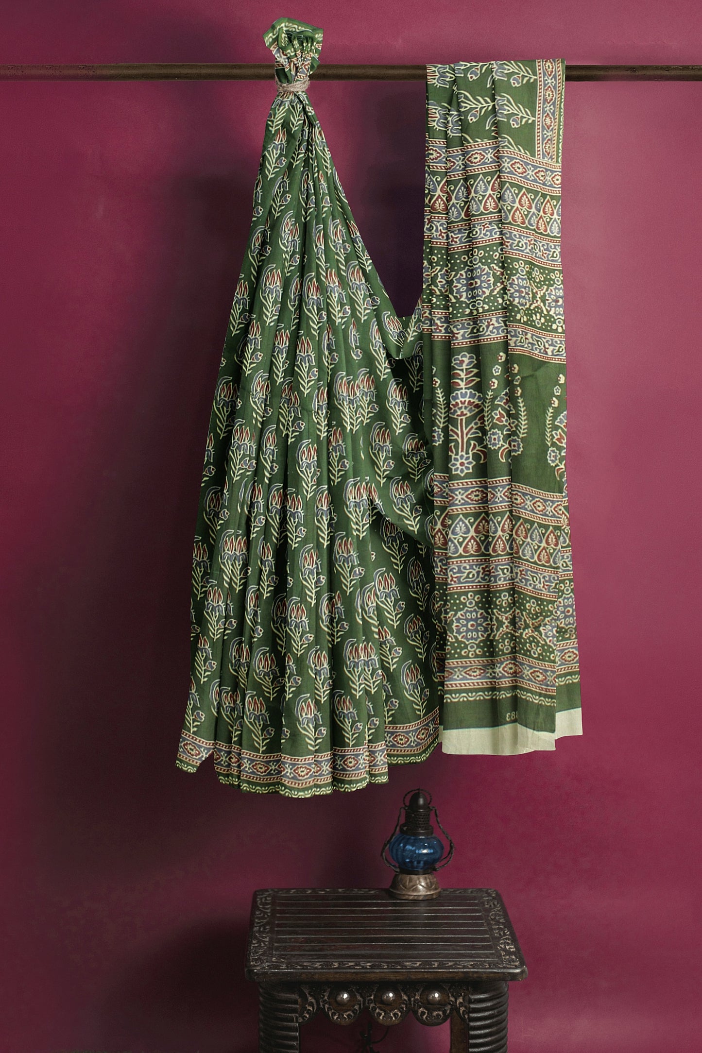 Cotton Block Printed Saree With Unstitched Blouse Piece