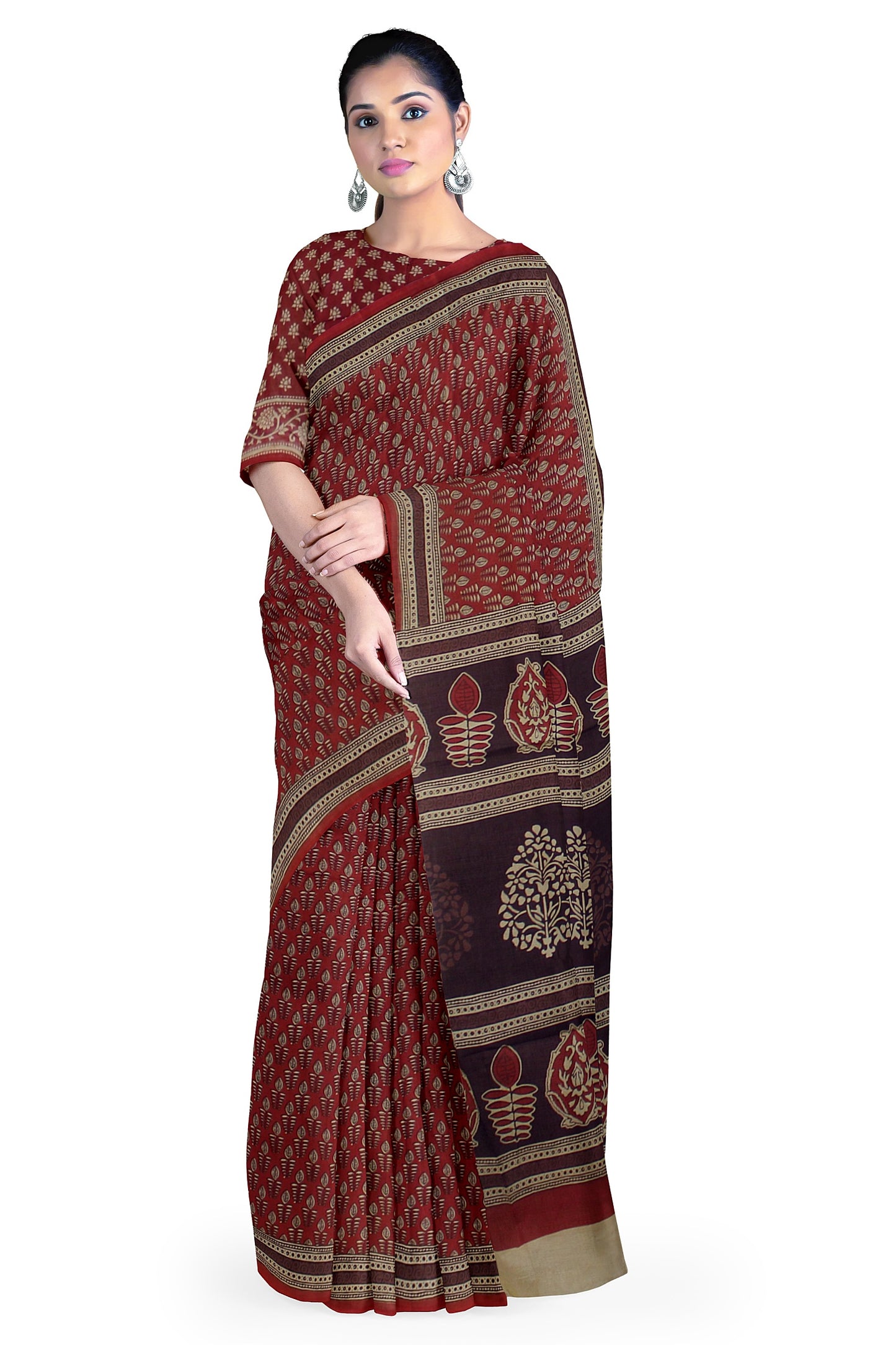 Cotton Block Printed Saree With Unstitched Blouse Piece