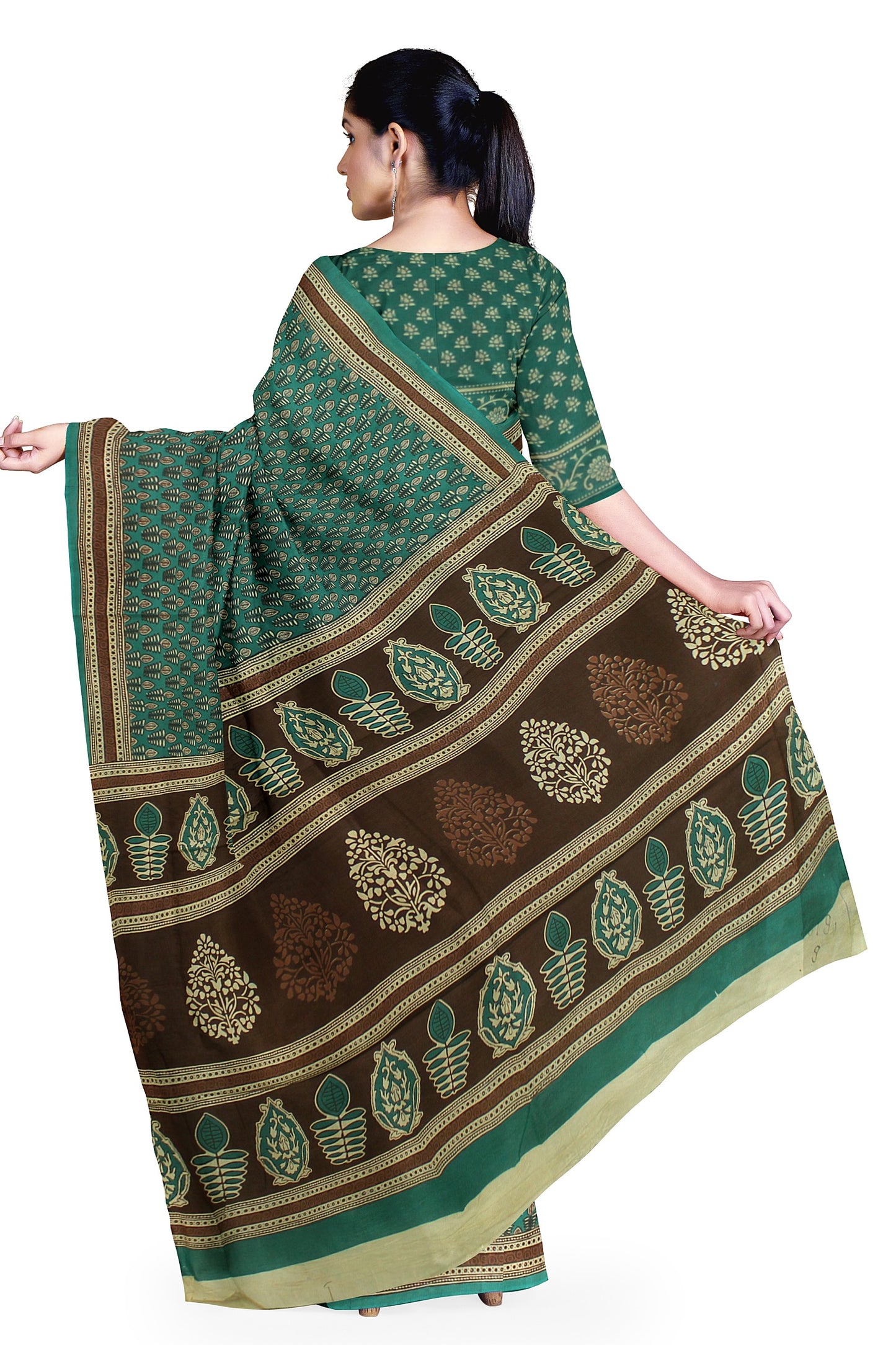 Cotton Block Printed Saree With Unstitched Blouse Piece