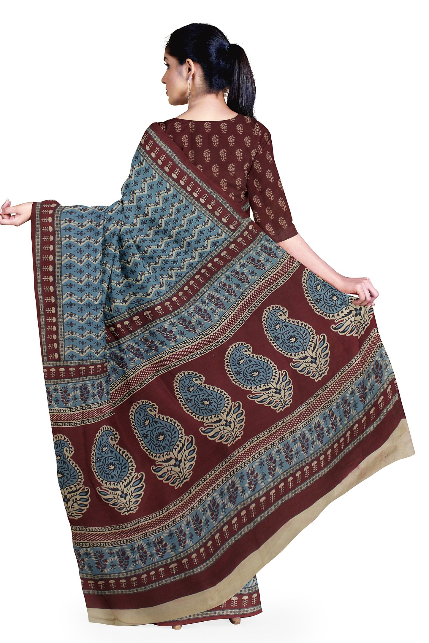 Cotton Block Printed Saree With Unstitched Blouse Piece