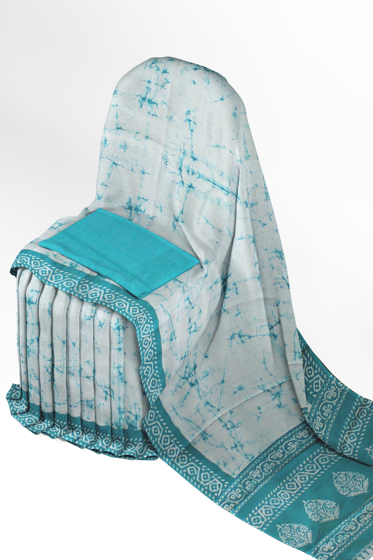 Cotton Batik Printed Saree With Unstitched Blouse Piece