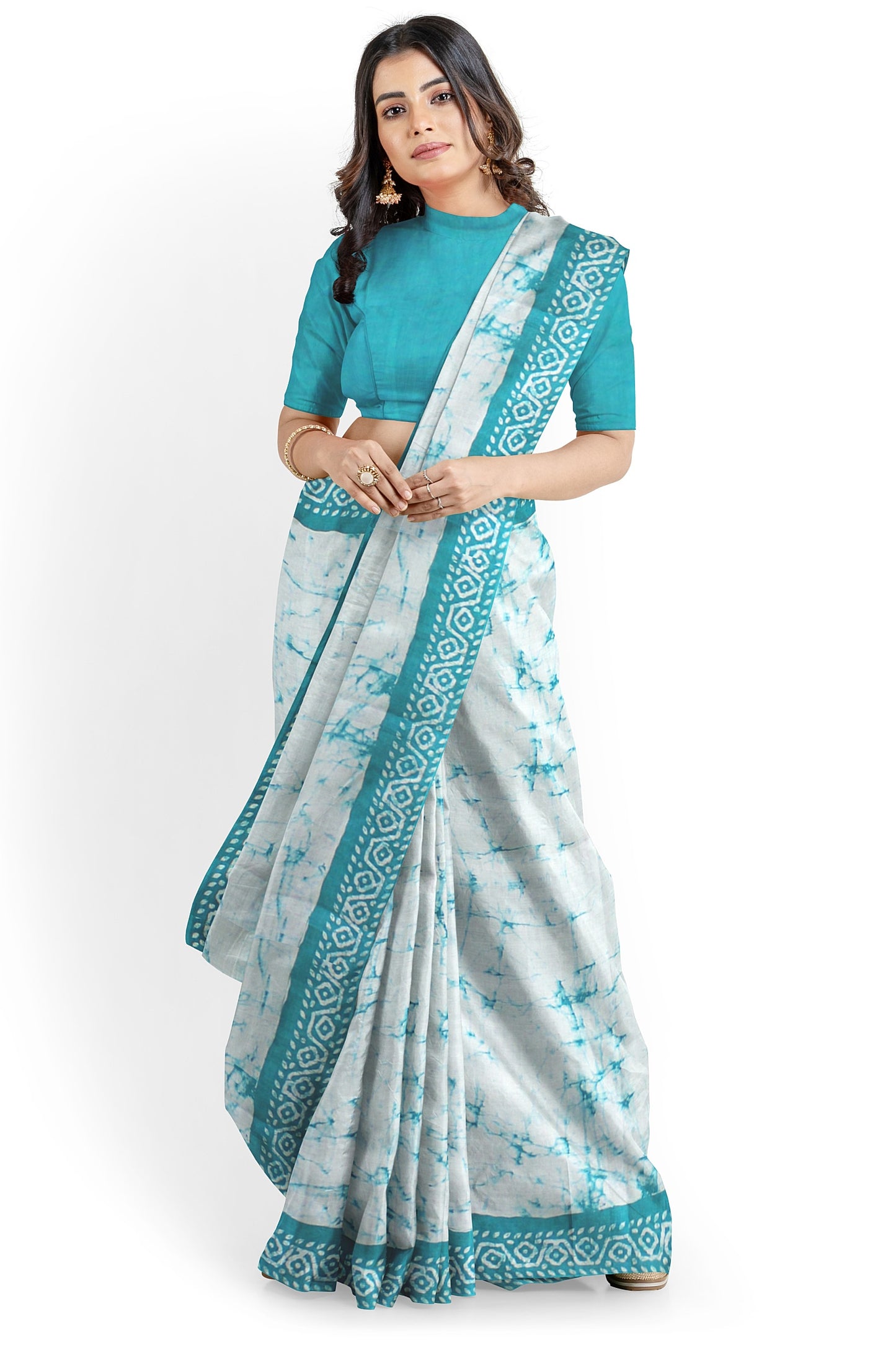 Cotton Batik Printed Saree With Unstitched Blouse Piece