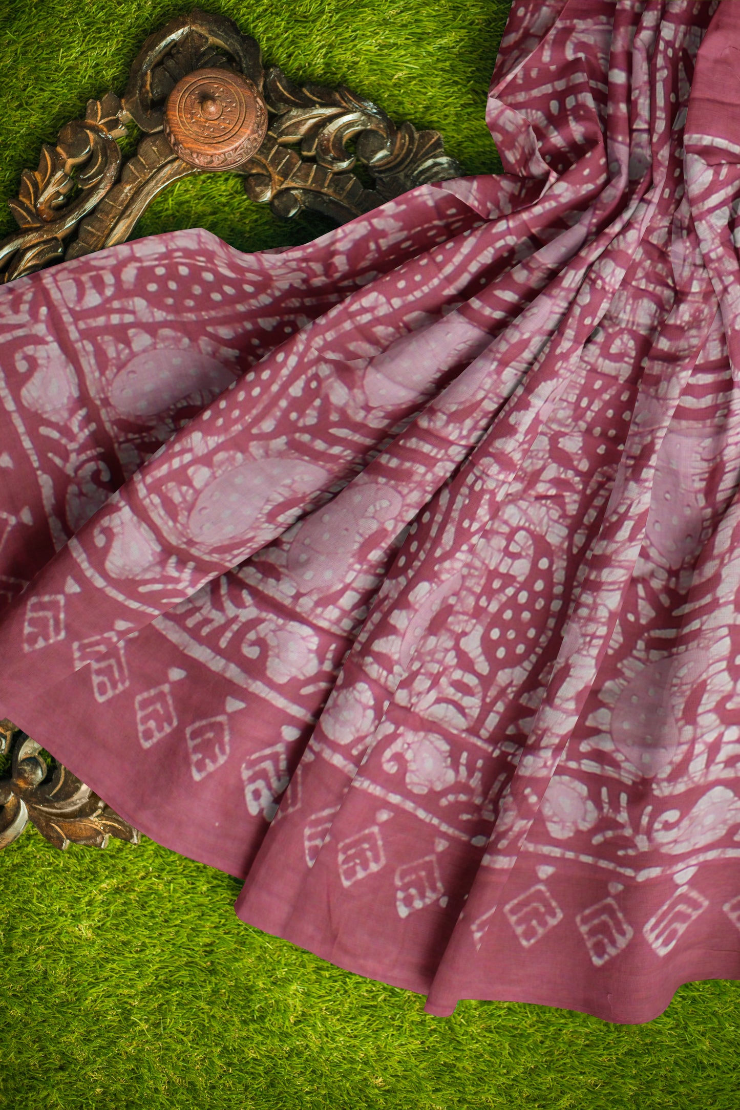 Cotton Batik Printed Saree With Unstitched Blouse Piece