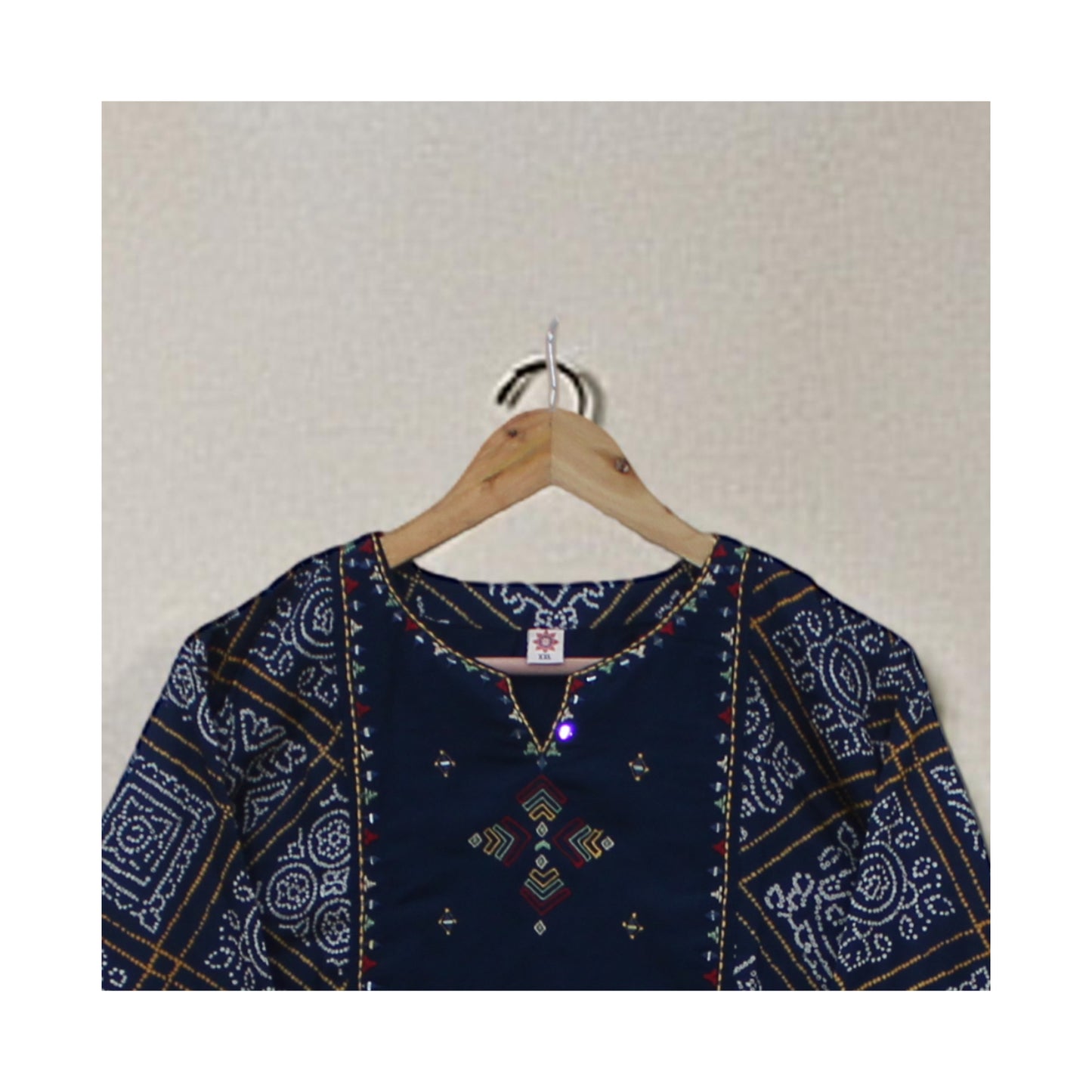 Bandhani Print Kurta with Embroidered Yoke